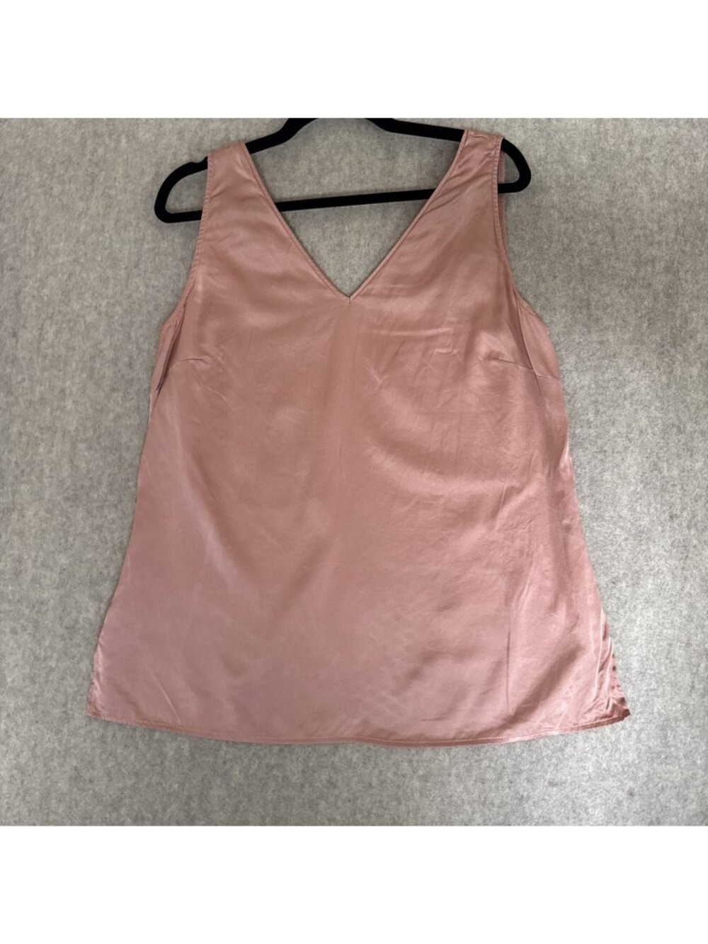Ravella Luxury 100% Silk V-Neck Tank Top Womens M Blush Pink Sleeveless